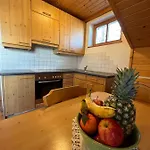 Almhaus Laerchegg * Sonnenalpe Nassfeld