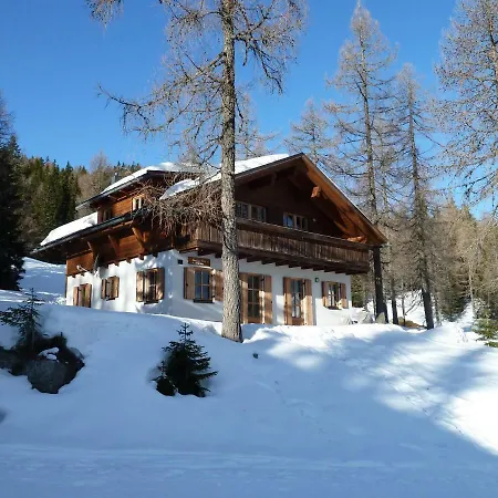 Almhaus Laerchegg Sonnenalpe Nassfeld